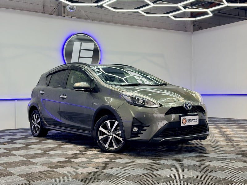 2019 Toyota Aqua HYBRID CROSSOVER GLAM