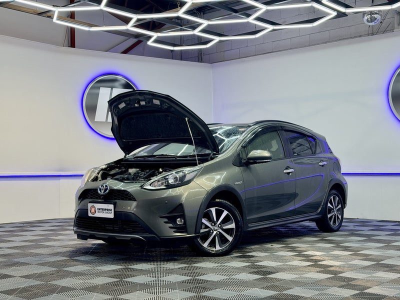 2019 Toyota Aqua HYBRID CROSSOVER GLAM, photo 3