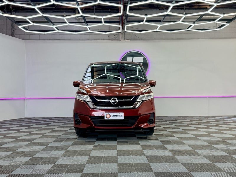 2018 Nissan Serena S HYBRID 8 SEATER, photo 2