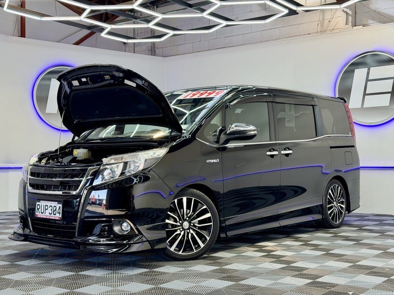 2016 Toyota Esquire GI HYBRID 7 STR, photo 3