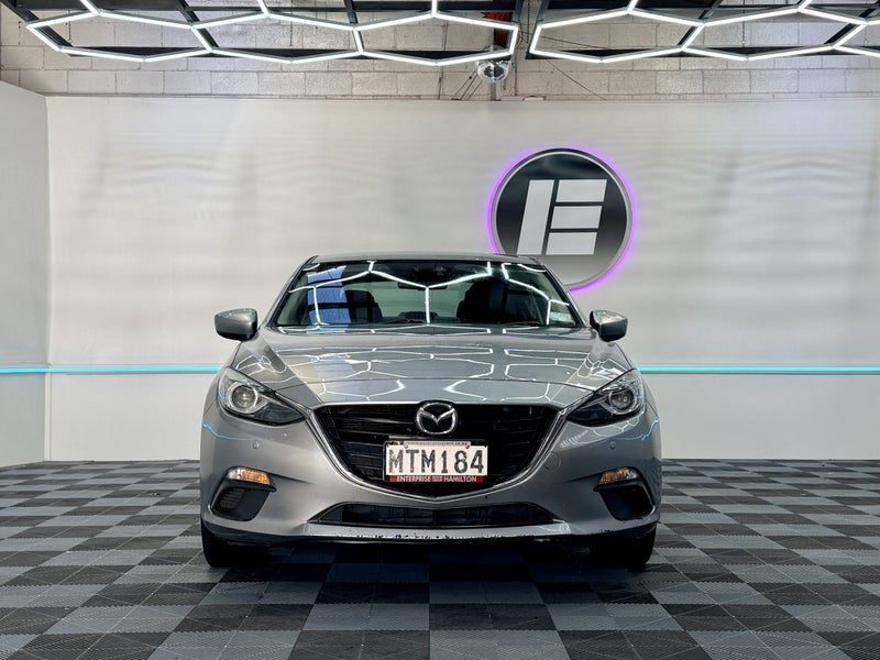2014 Mazda Axela ALLOY WHEELS, photo 2
