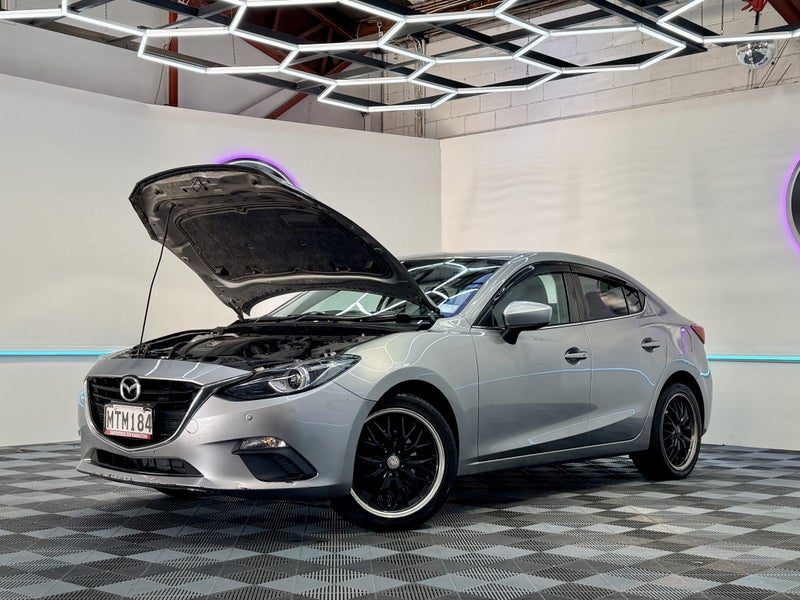 2014 Mazda Axela ALLOY WHEELS, photo 3