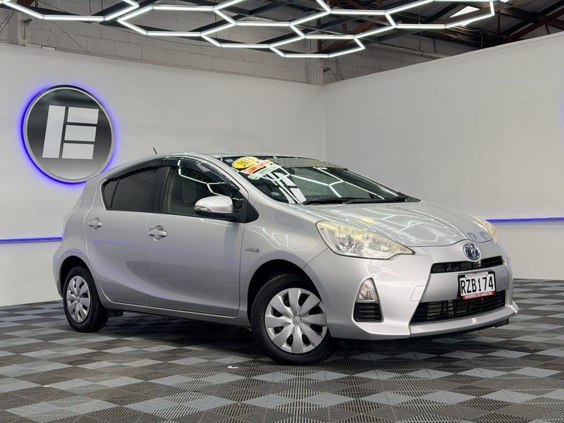 2013 Toyota Aqua HYBRID GREAT TOWN CAR
