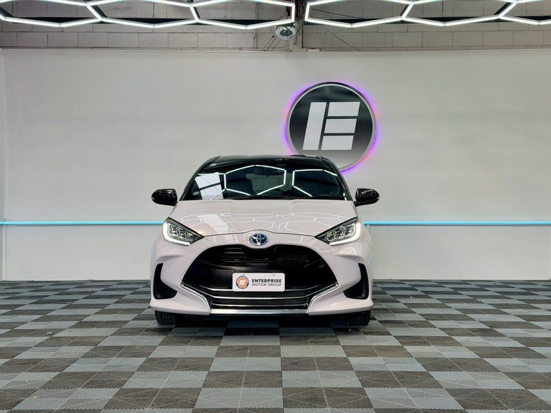 2020 Toyota Yaris Z HYBRID GOOD KMS, photo 2