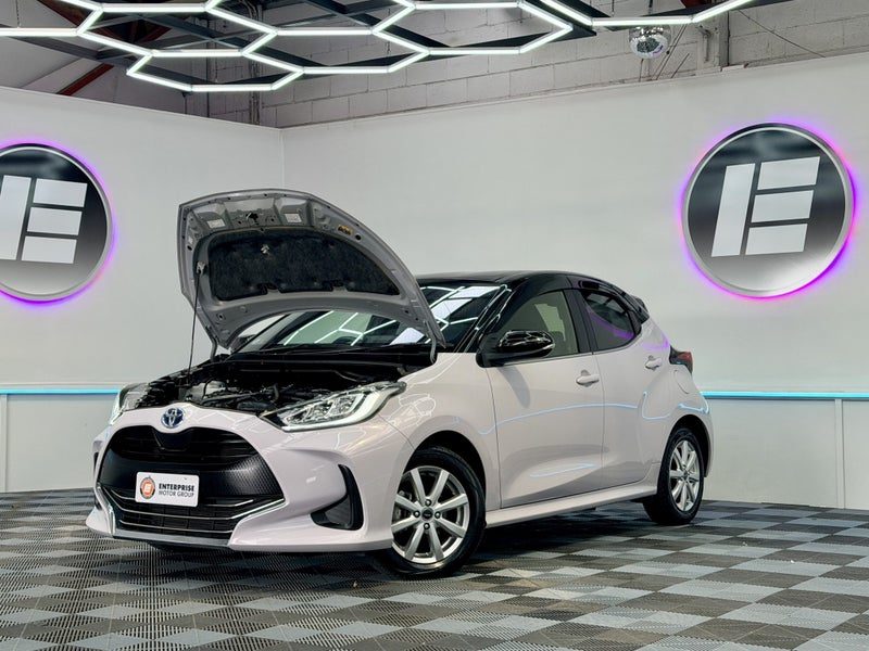 2020 Toyota Yaris Z HYBRID GOOD KMS, photo 3