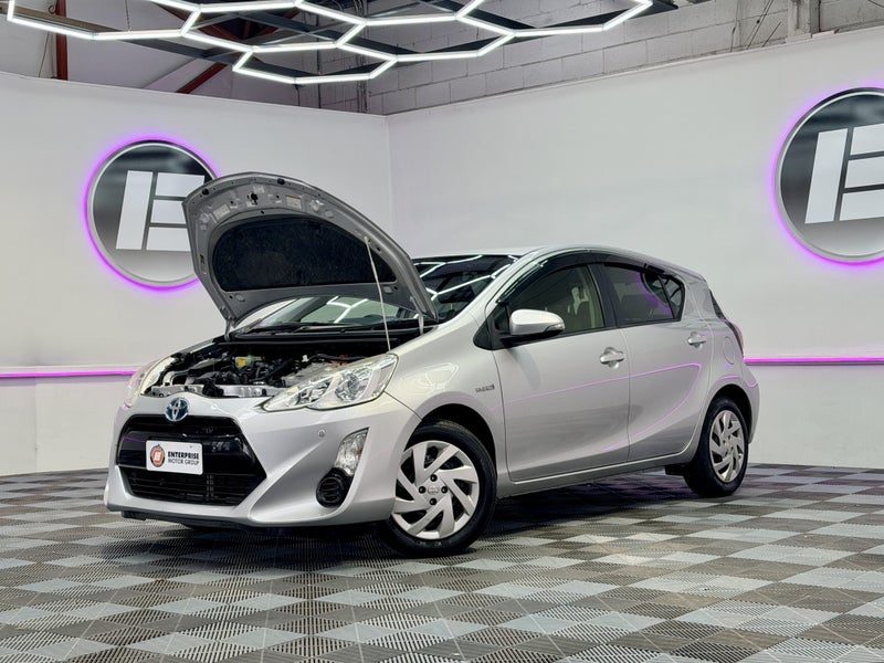 2015 Toyota Aqua S HYBRID FACELIFT, photo 3