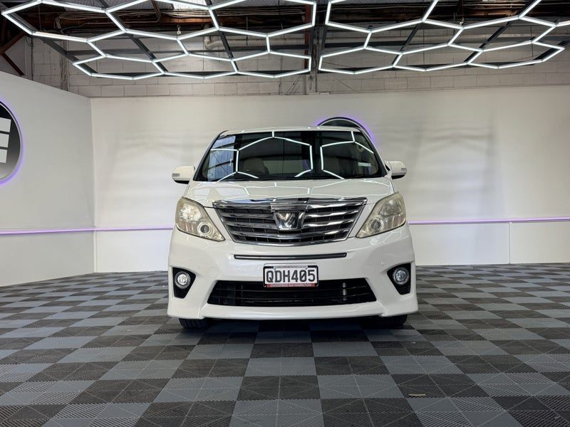 2010 Toyota Alphard COACH 8 SEATER, photo 2