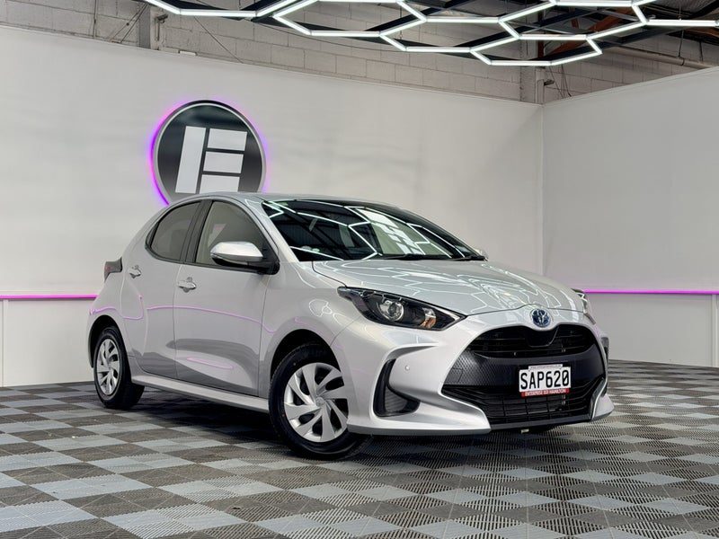2021 Toyota Yaris X HYBRID GOOD KMS