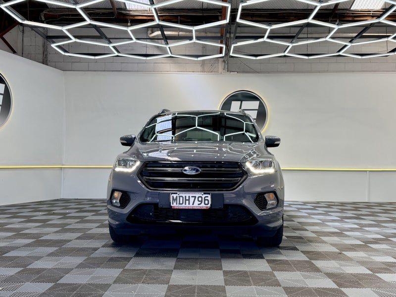 2019 Ford Escape ST-LINE 4WD - GREAT LOOK, photo 2
