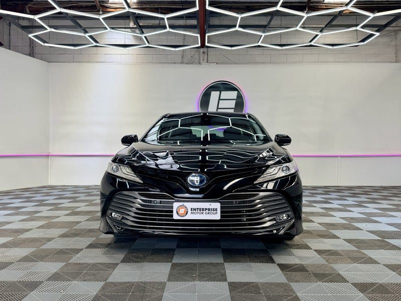 2017 Toyota Camry G HYBRID BODY KIT, photo 2