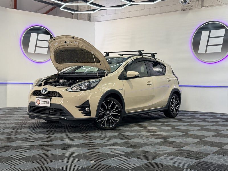 2019 Toyota Aqua HYBRID CROSSOVER, photo 3