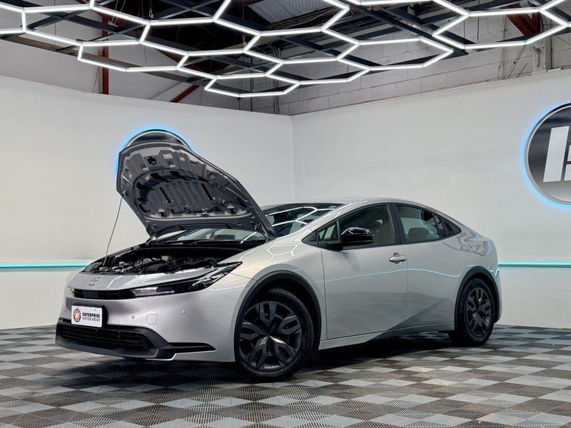 2024 Toyota Prius X HYBRID LOW 63,000 KMS, photo 3