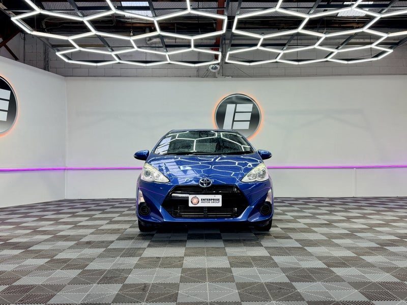 2016 Toyota Aqua S HYBRID TIDY EXAMPLE, photo 2