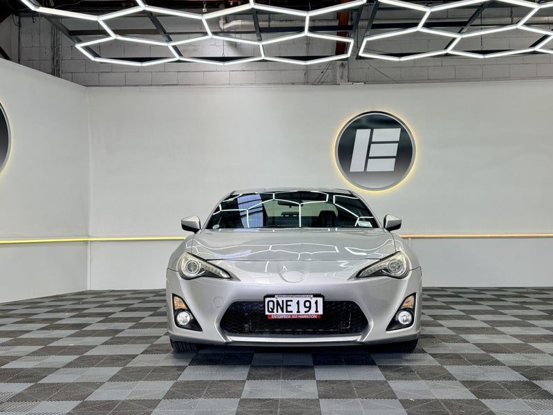 2012 Toyota 86 LOW 46,000 KM'S, photo 2