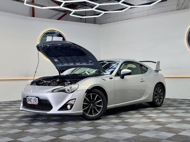 2012 Toyota 86 LOW 46,000 KM'S, photo 3
