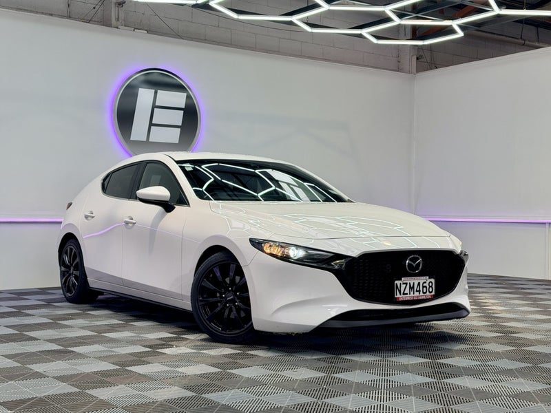 2022 Mazda 3 GSX 2.0 NZ NEW HATCH, main photo
