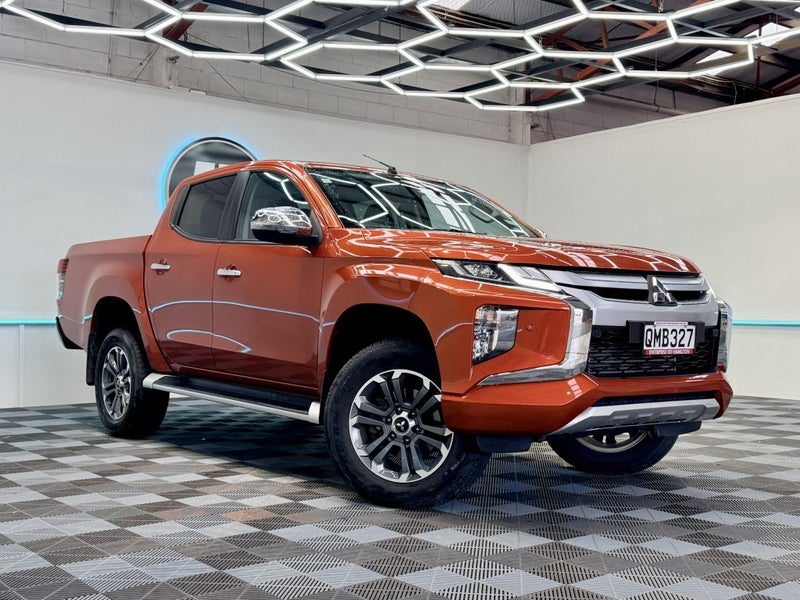 2024 Mitsubishi Triton GLXR 4X4 LOW LOW KMS, main photo