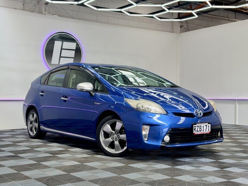2013 Toyota Prius HYBRID