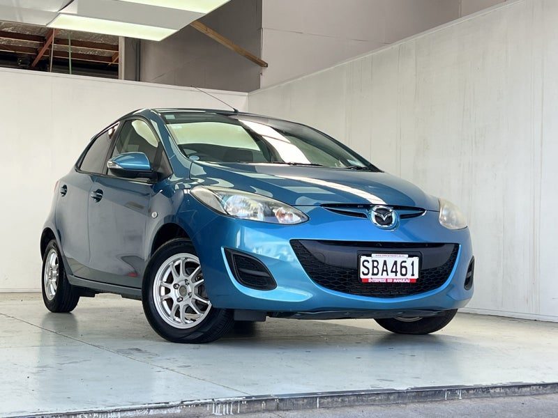 2013 Mazda Demio WITH B/TOOTH AND 14``ALLOYS, photo 3