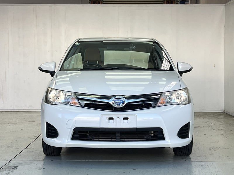 2014 Toyota Corolla AXIO HYBRID, photo 2
