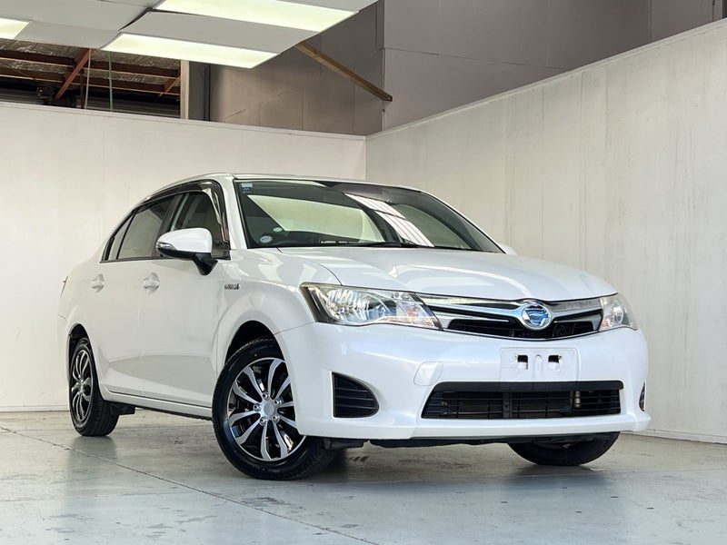 2014 Toyota Corolla AXIO HYBRID, photo 3