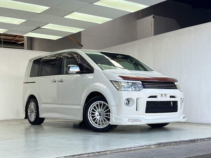 2012 Mitsubishi Delica D5 RODEST G POWER 4WD