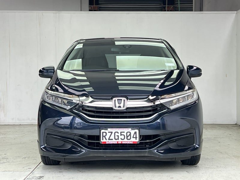 2015 Honda Shuttle HYBRID X, photo 2