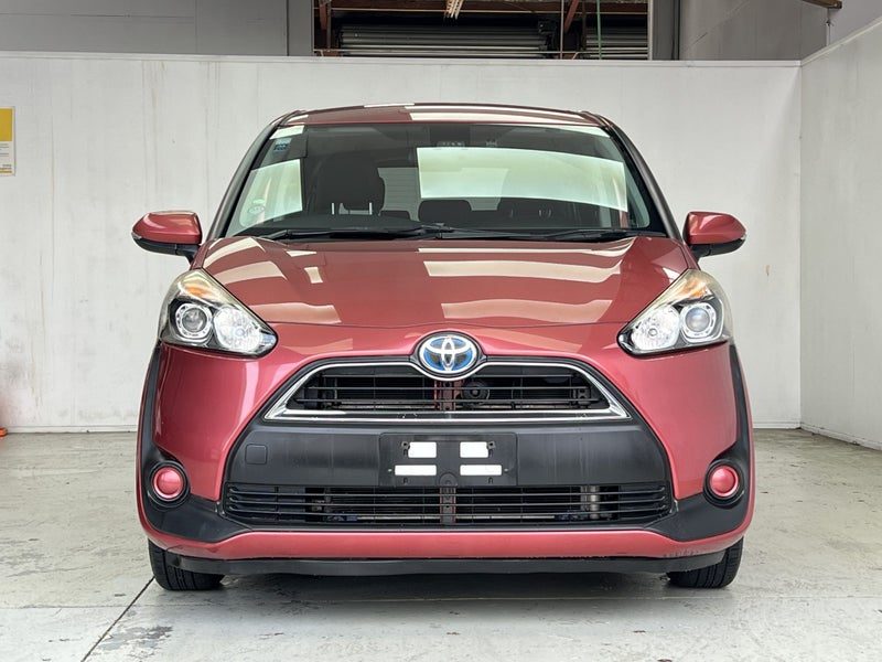 2016 Toyota Sienta G HYBRID, photo 2