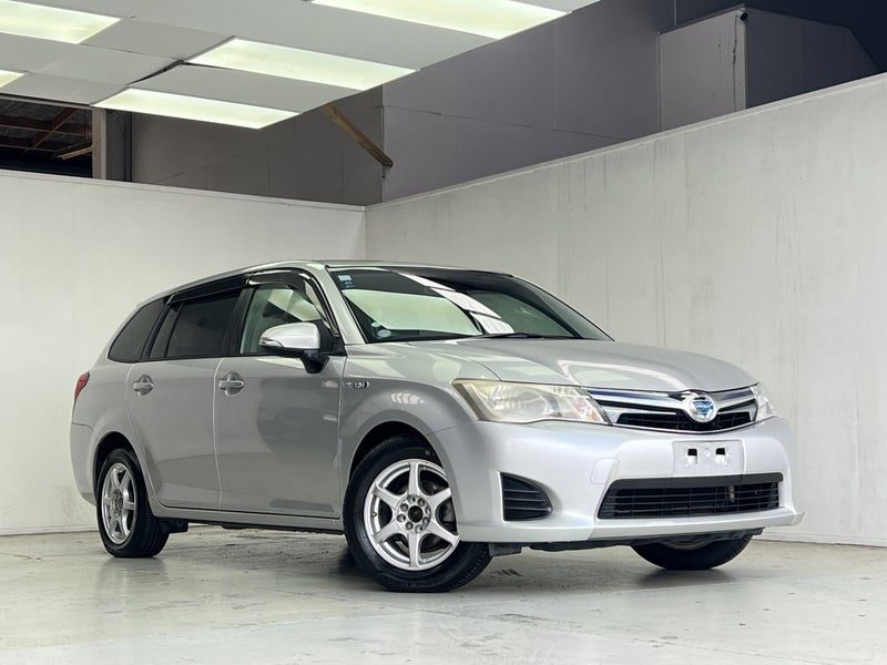 2013 Toyota Corolla FIELDER HYBRID G