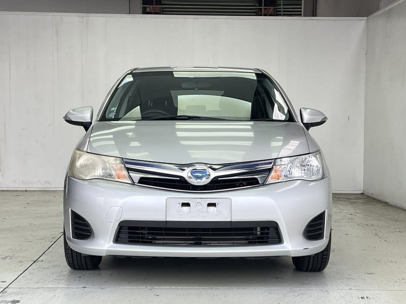 2013 Toyota Corolla FIELDER HYBRID G, photo 2