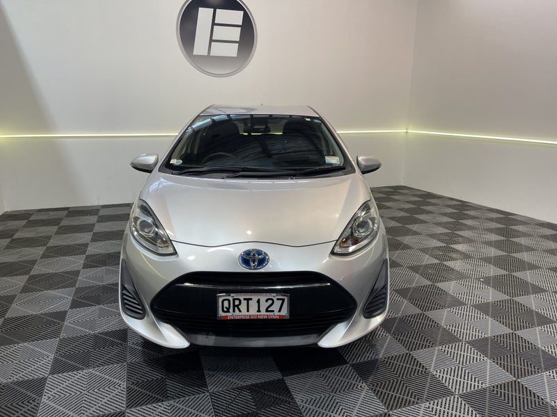 2018 Toyota Aqua S HYBRID FACELIFT, photo 2