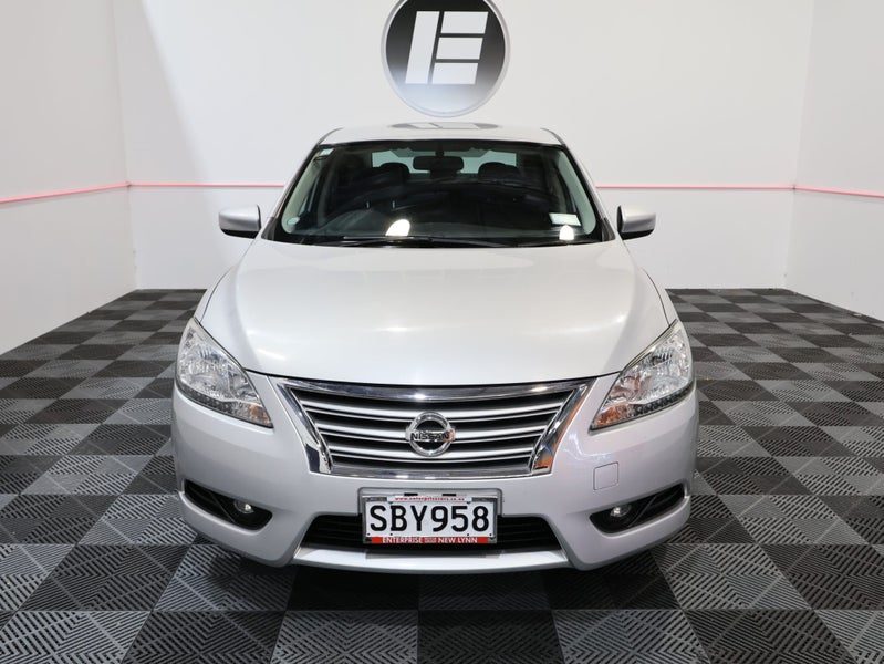 2013 Nissan Sylphy S 5 SEATER, photo 2