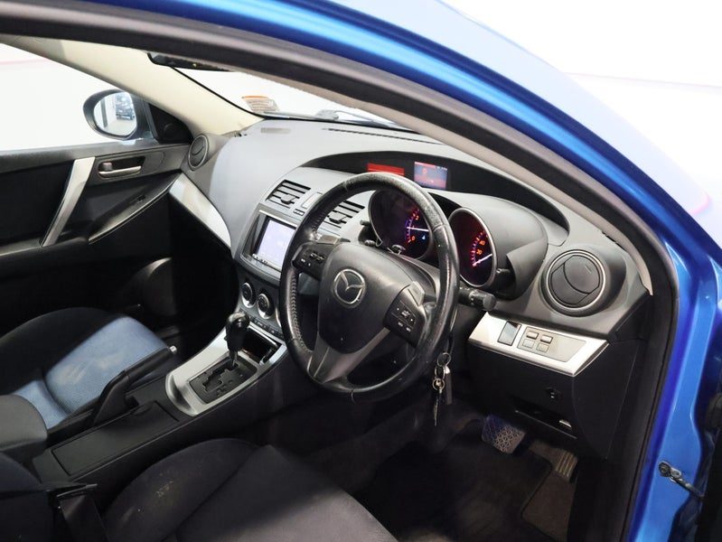 2010 Mazda Axela 2L PETROL, photo 3