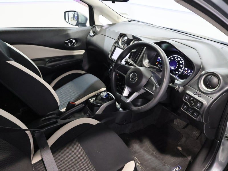 2017 Nissan Note E POWER X HYBRID, photo 3