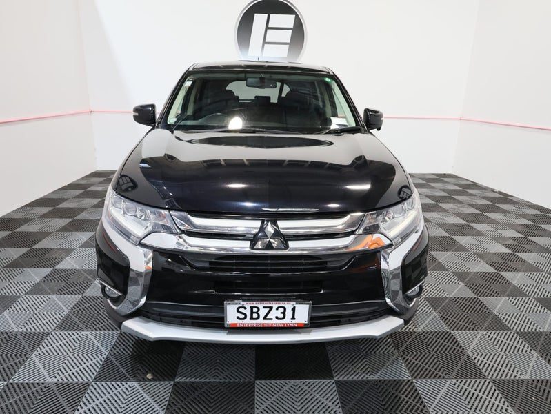 2015 Mitsubishi Outlander 20G 7 SEATER, photo 2