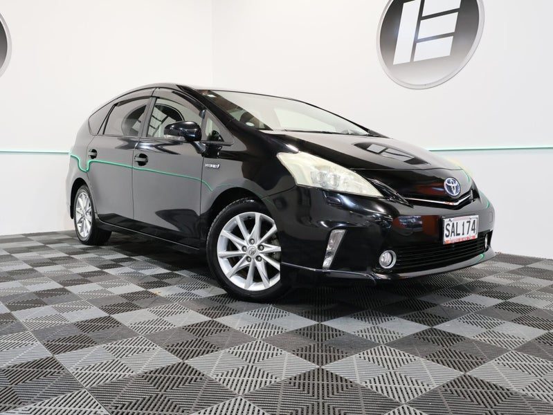 2013 Toyota Prius S ALPHA 7 SEATER