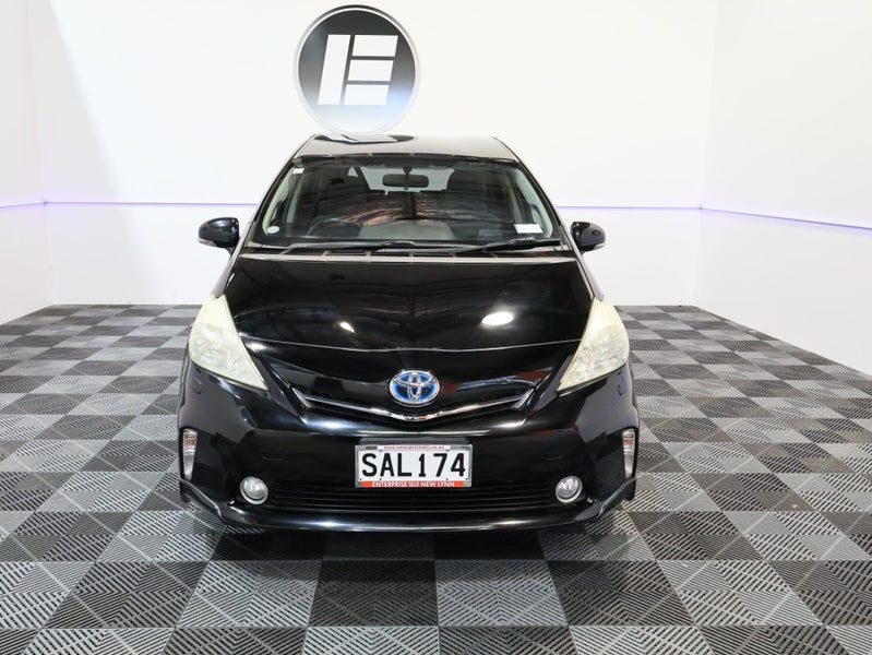 2013 Toyota Prius S ALPHA 7 SEATER, photo 2