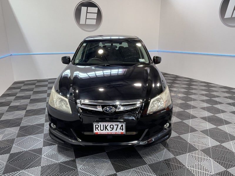 2012 Subaru Exiga 2.5I 4WD 7 SEATER, photo 2