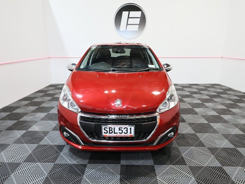 2018 Peugeot 208 ALLURE LOW 48,000 KMS, photo 2