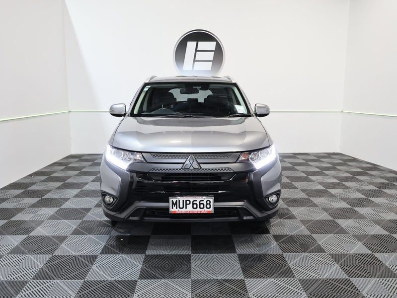 2020 Mitsubishi Outlander XLS 2.3 4WD, photo 2