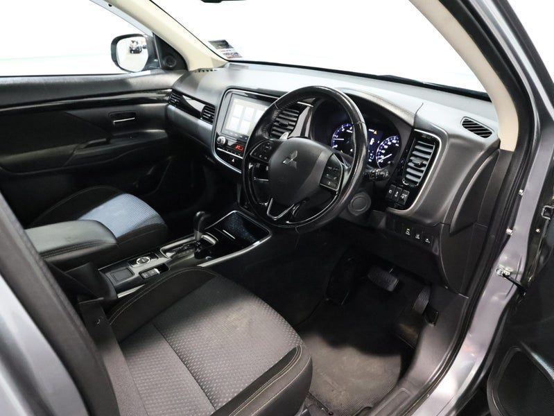2020 Mitsubishi Outlander XLS 2.3 4WD, photo 3