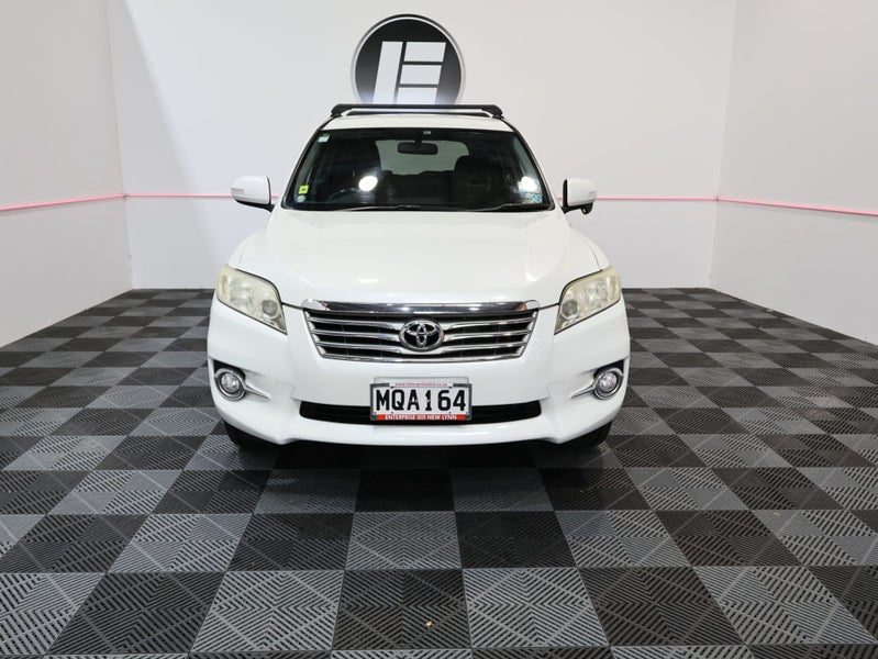 2010 Toyota Vanguard 7 SEATER, photo 2