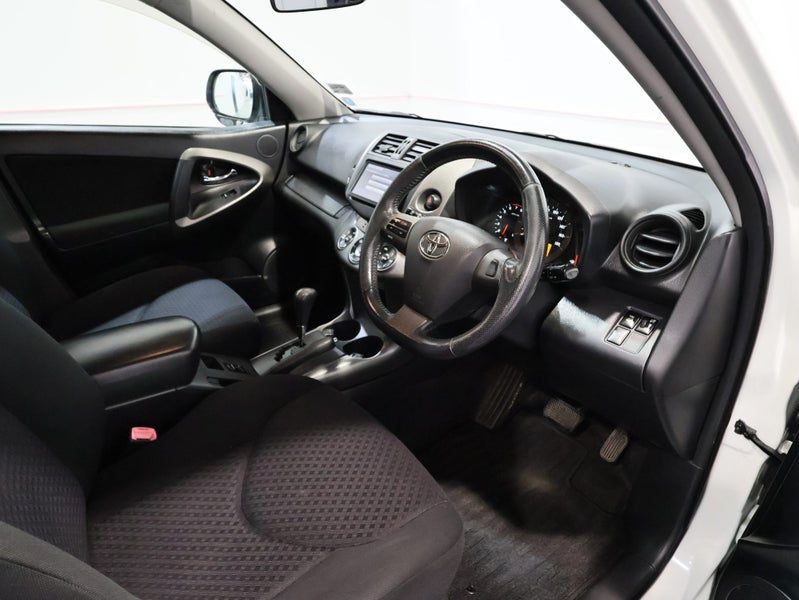 2010 Toyota Vanguard 7 SEATER, photo 3