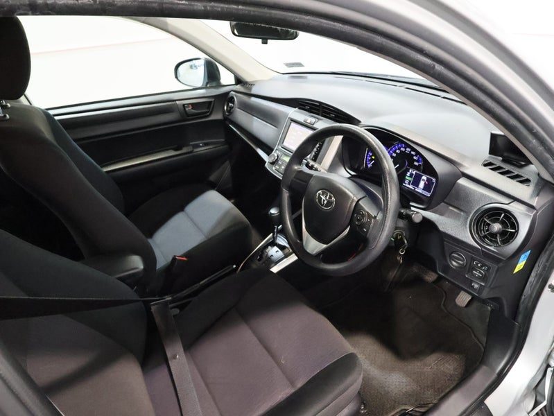 2015 Toyota Corolla FIELDER HYBRID, photo 3