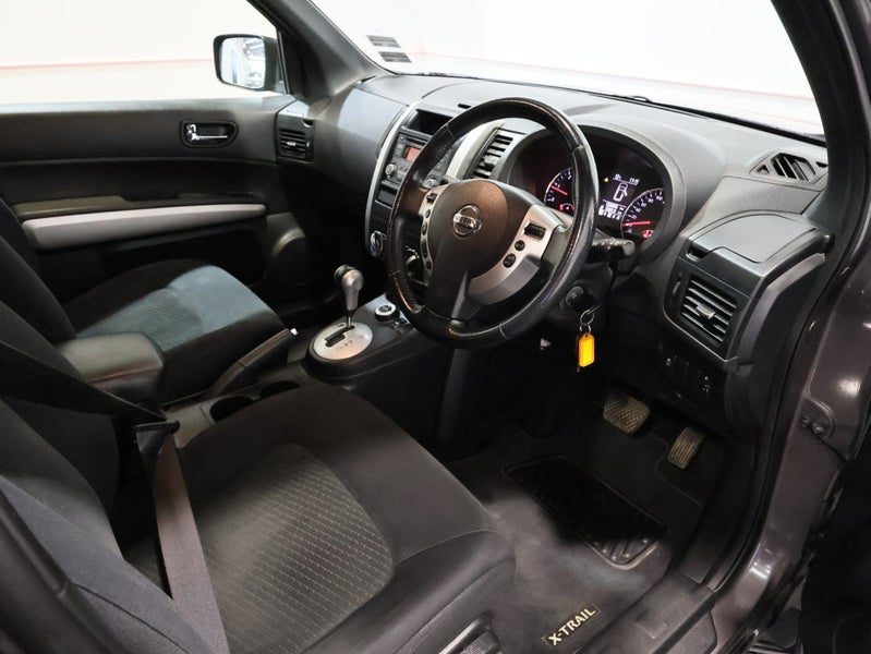 2013 Nissan X-Trail AWD DIESEL SUV, photo 3