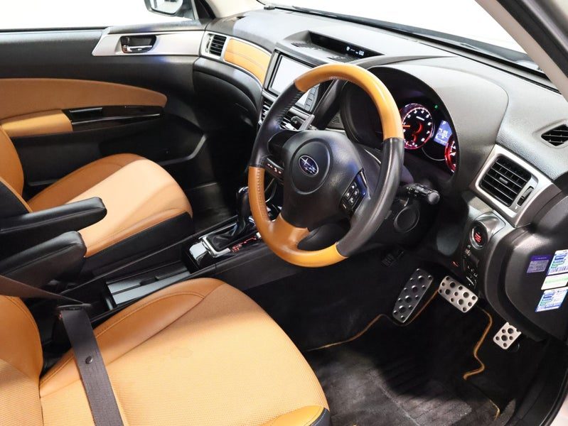 2015 Subaru Exiga 7 STR CROSSOVER 4WD, photo 3