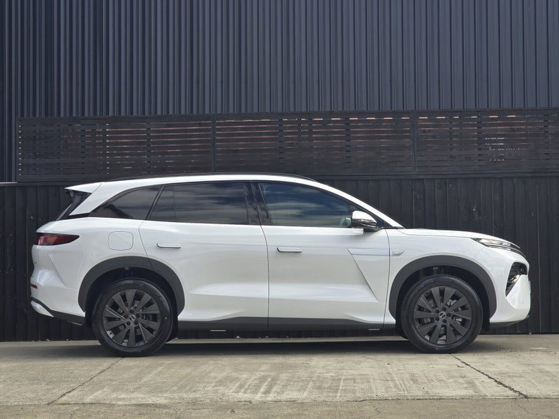 2026 BYD Sealion 8 Dynamic PHEV, photo 2
