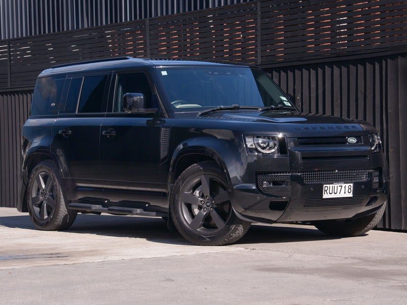 2022 Land Rover Defender 110 D300 X-Dynamic SE