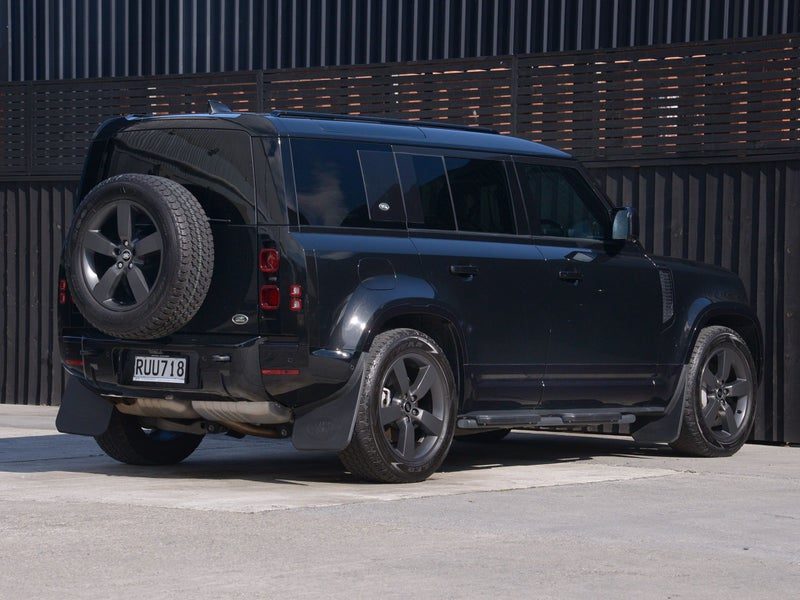 2022 Land Rover Defender 110 D300 X-Dynamic SE, photo 3