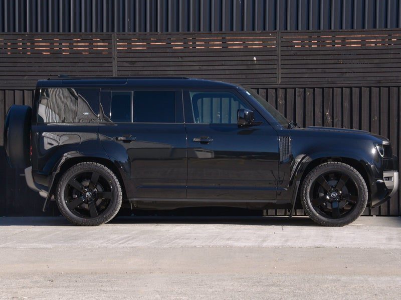 2023 Land Rover Defender X-Dynamic SE, photo 2